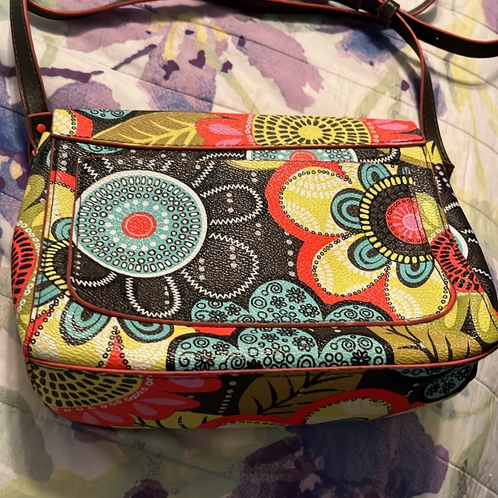 Vera Bradley Crossbody - Picture 6 of 8